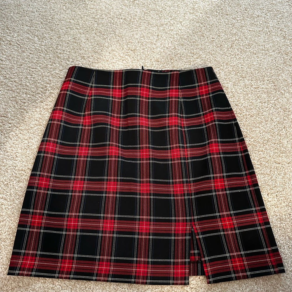 Zara Red and Black Mini Pencil Skirt with Slit